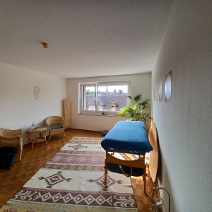 https://prozentbuch.s3.eu-central-1.amazonaws.com/prod/bildmaterial/basel-freizeit-koerper-_und_atemtherapie_fabia_longhi.jpg