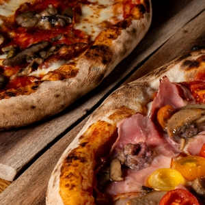 https://prozentbuch.s3.eu-central-1.amazonaws.com/prod/bildmaterial/basel-gastronomie-lora_2.jpg