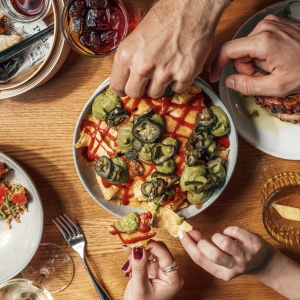 https://prozentbuch.s3.eu-central-1.amazonaws.com/prod/bildmaterial/basel-gastronomie-nomad_eatery_and_bar.jpg