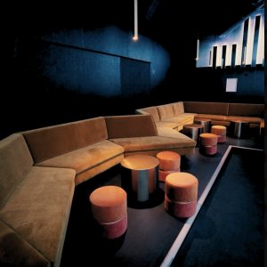 https://prozentbuch.s3.eu-central-1.amazonaws.com/prod/bildmaterial/basel-nachtleben-_clubnight_cello_1.png