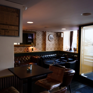https://prozentbuch.s3.eu-central-1.amazonaws.com/prod/bildmaterial/basel-nachtleben-pot_still_bar_11.jpg