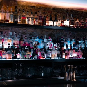 https://prozentbuch.s3.eu-central-1.amazonaws.com/prod/bildmaterial/basel-nachtleben-pot_still_bar_7.jpg
