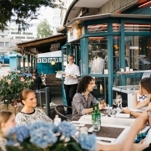 https://prozentbuch.s3.eu-central-1.amazonaws.com/prod/bildmaterial/bern-gastronomie-da_carlo_7.jpg