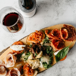 https://prozentbuch.s3.eu-central-1.amazonaws.com/prod/bildmaterial/bern-gastronomie-da_carlo_9.jpg