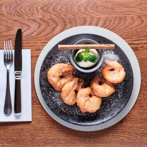 https://prozentbuch.s3.eu-central-1.amazonaws.com/prod/bildmaterial/bern-gastronomie-restaurant_baerenhoefli_7.jpg