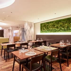 https://prozentbuch.s3.eu-central-1.amazonaws.com/prod/bildmaterial/bern-gastronomie-restaurant_baerenhoefli_9.jpg