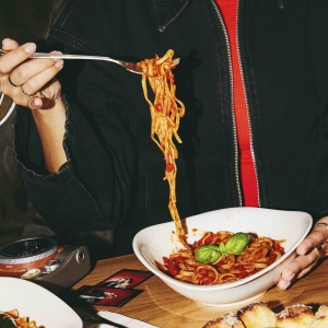 https://prozentbuch.s3.eu-central-1.amazonaws.com/prod/bildmaterial/zuerich-gastronomie-vapiano_bellevue_10.jpg